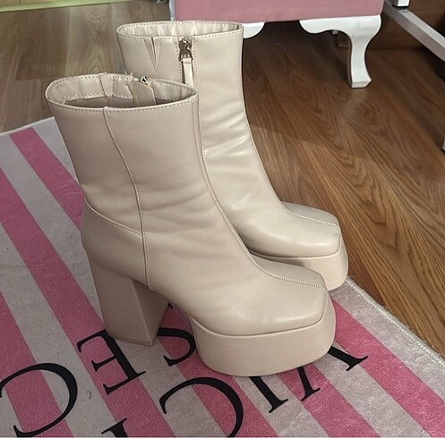 Bershka platform bot