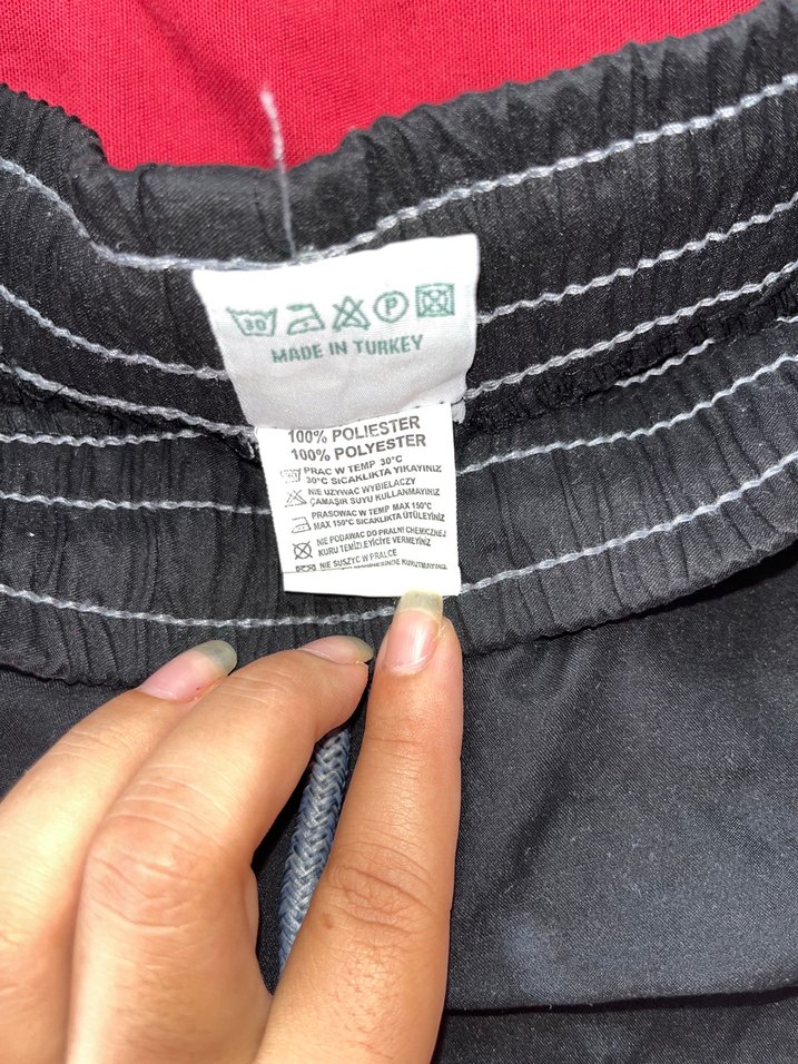 Siyah deniz şortu - Görsel 3