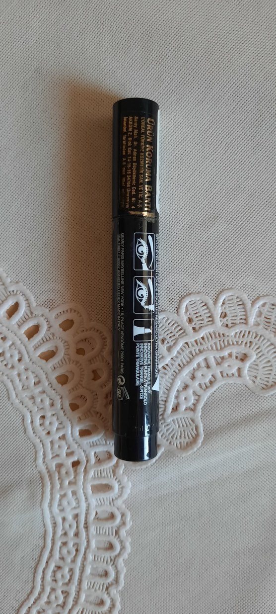Maybelline Siyah Renk eyeliner - Görsel 2