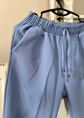 42 Beden Düğmeli Mavi Midi Kumaş Pantolon
