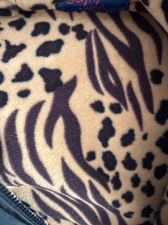 Deri Kapüşonlu Fermuarlı Kadın Ceket - Görsel 2