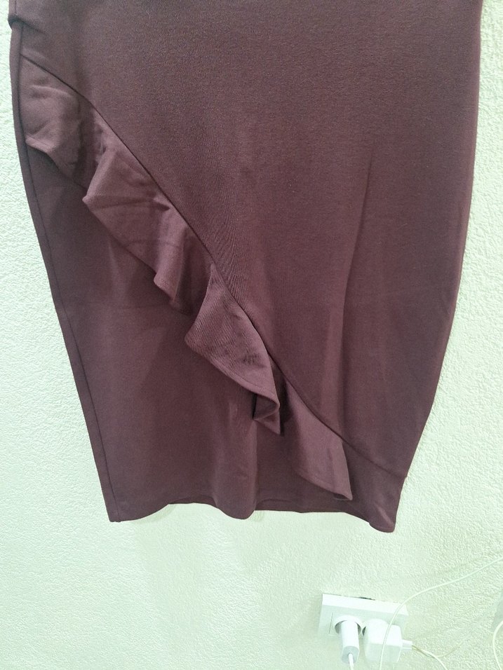 Bordo Etek Fırfırlı - Görsel 2