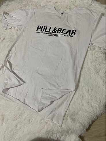 m Beden Pull Bear yazılı beyaz tişört