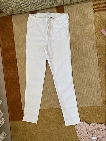 H&M Beyaz kot pantolon