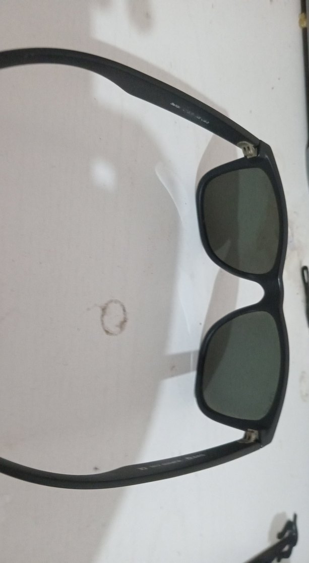 Siyah Minimalist Kadın Güneş Gözlüğü - Görsel 3