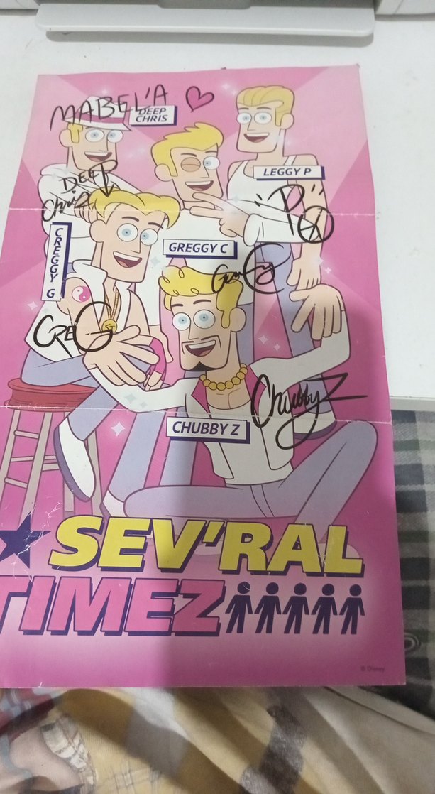 Dipper'ın Gizem Rehberi - Yazarlar - Görsel 3