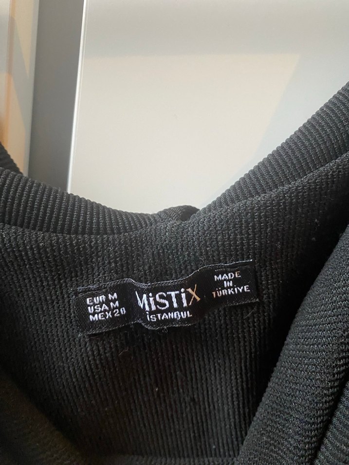 Siyah Önü Çapraz gotik üst - Görsel 2