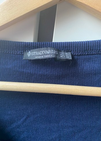 Stradivarius V Yaka Lacivert Crop Bluz - Görsel 2
