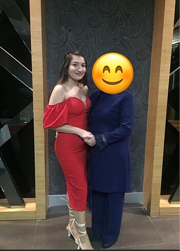 m Beden kırmızı Renk Kırmızı Elbise