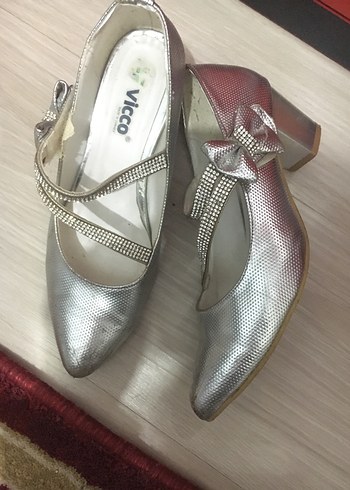 Kız Çocuk Topuklu Ayakkabı - Görsel 2