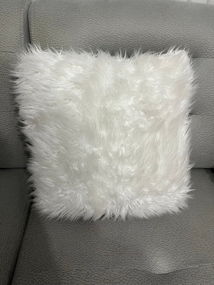 Beyaz Bohem Tarz Yumuşak Peluş Kırlent - Görsel 3