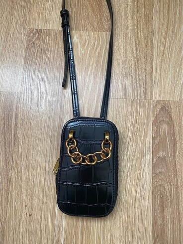 Zara Zara Cep Telefonu Çantası