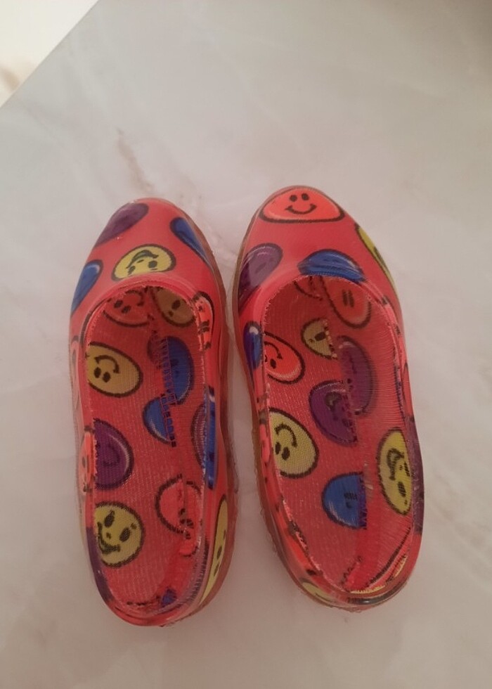 Kiz cocuk lastik ayakkabi - Görsel 3