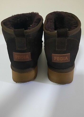 Kadin bot - Görsel 3