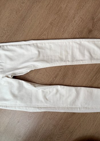 Mango yüksek bel dar paça kırık beyaz jean - Görsel 2