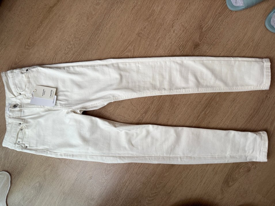 Mango yüksek bel dar paça kırık beyaz jean - Görsel 2