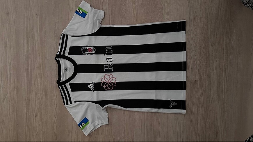 s Beden beyaz Renk Beşiktaş forması orjinal