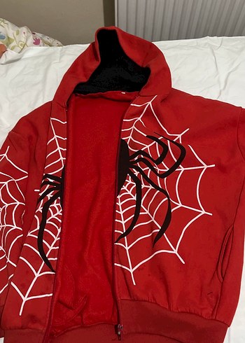 Kızıl Kapüşonlu Örümcek Desenli Fermuarlı Sweatshirt