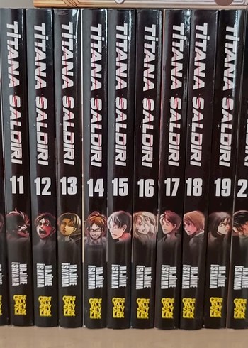 Titana Saldırı(Attack on Titan) Manga Seti