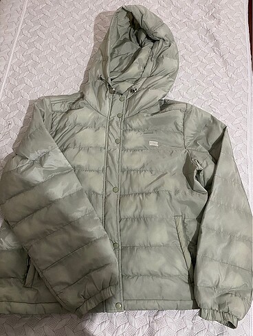 Orijinal Levis mont.