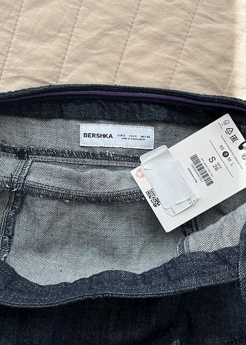 Bershka Bershka Denim Fırfırlı Straplez Midi Elbise