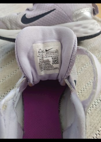 Kız Çocuk Gri Nike orjinal Spor Ayakkabı Velcro 30 numara - Görsel 5