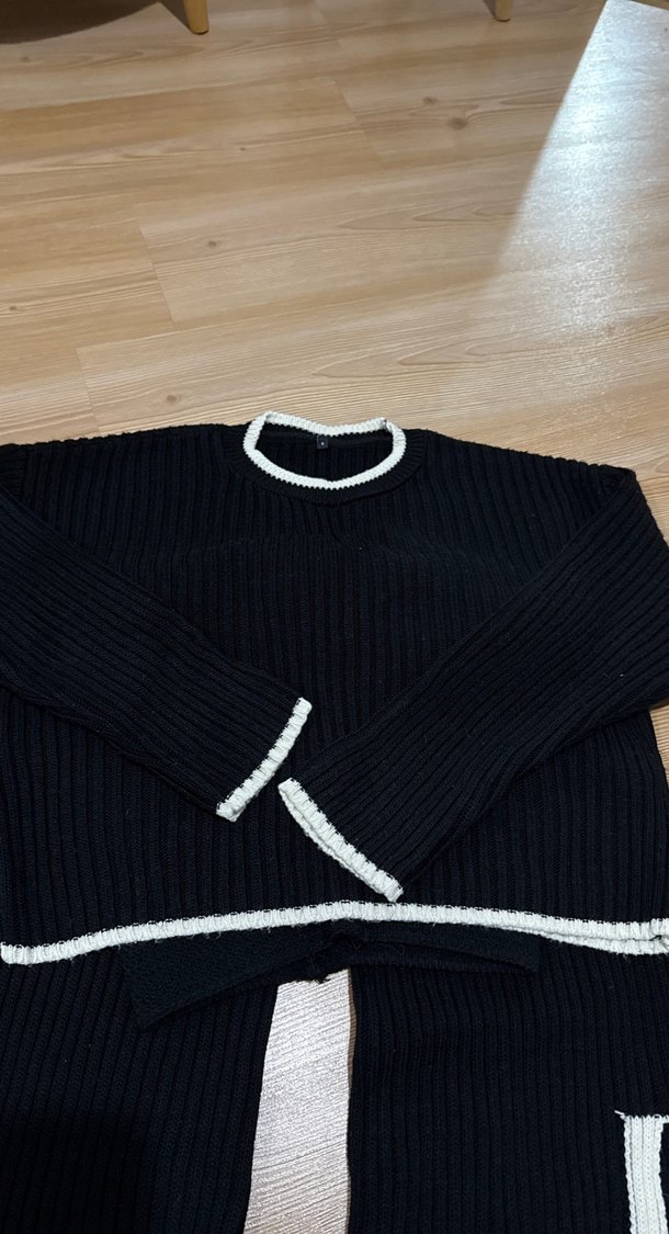 Siyah Uzun Kollu Triko Kadın Kazak - Görsel 3