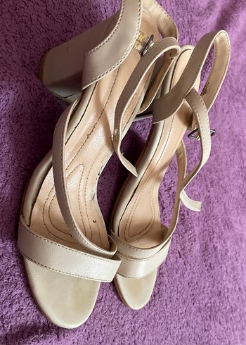 Bej Kadın kalın Topuklu Tokalı Abiye Ayakkabı - Görsel 2