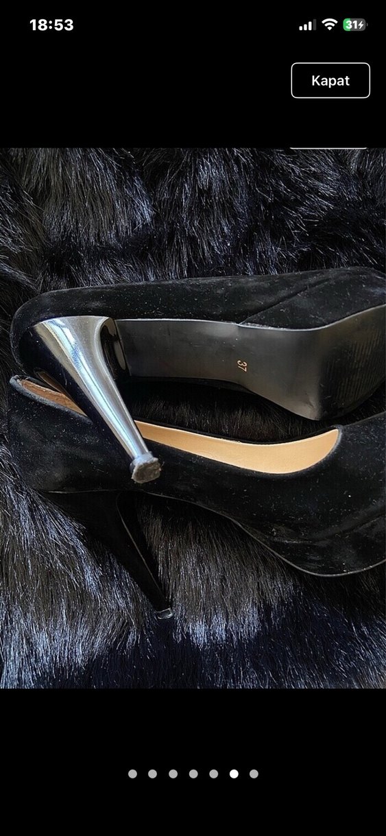 Siyah Topuklu Ayakkabı - Görsel 3