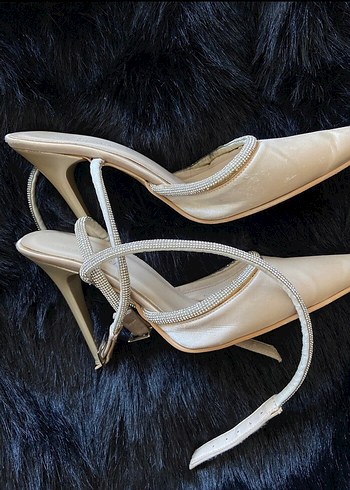 Bej Süet Stiletto Topuklu Kadın Abiye Ayakkabı - Görsel 3