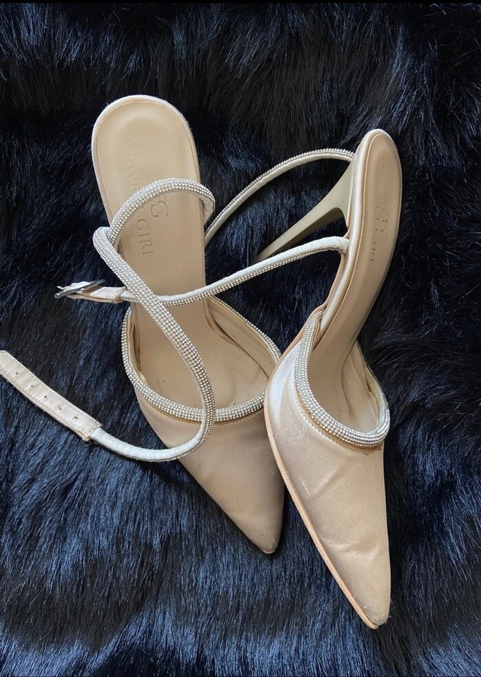 Bej Süet Stiletto Topuklu Kadın Abiye Ayakkabı - Görsel 2