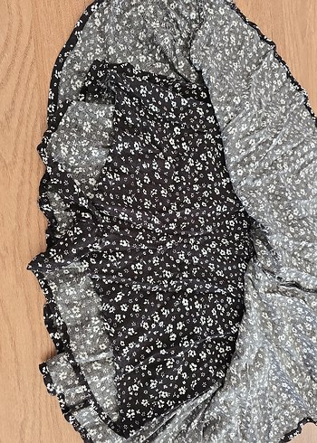 Volanlı Siyah Şortlu Mini Etek - Görsel 2