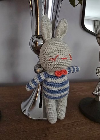 Gri Beyaz Örgü Tavşan Peluş Oyuncak - Görsel 2