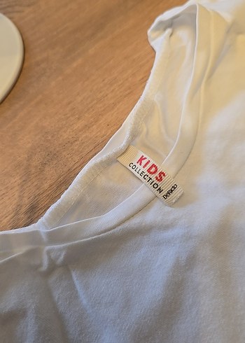 Kadın Beyaz Baskılı Kısa Kollu Tişört - Görsel 3