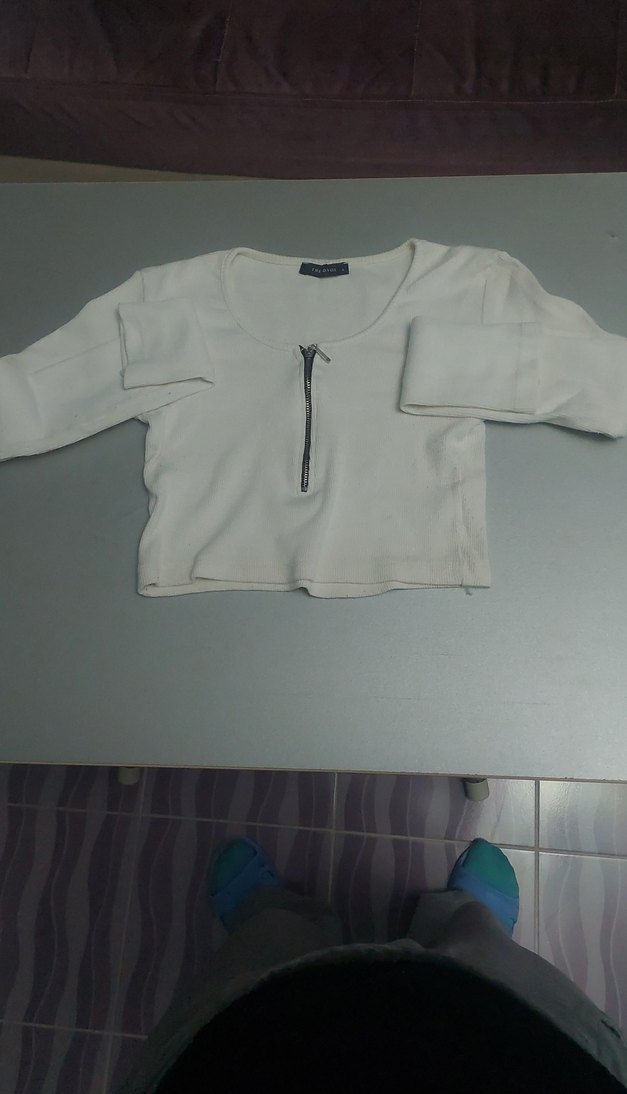 Fermuarlı Beyaz Uzun Kollu Tişört - Görsel 3