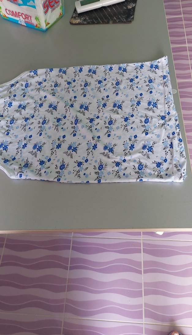 Mavi Çiçek Desenli Kız Çocuk Atlet - Görsel 5