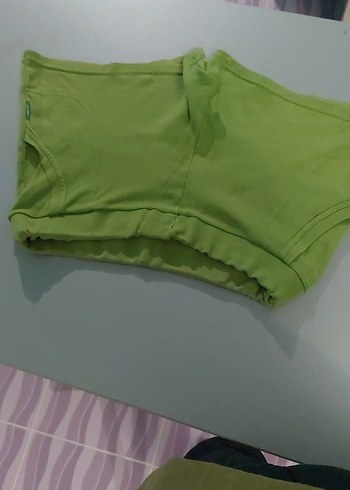 Yeşil Mini Şort