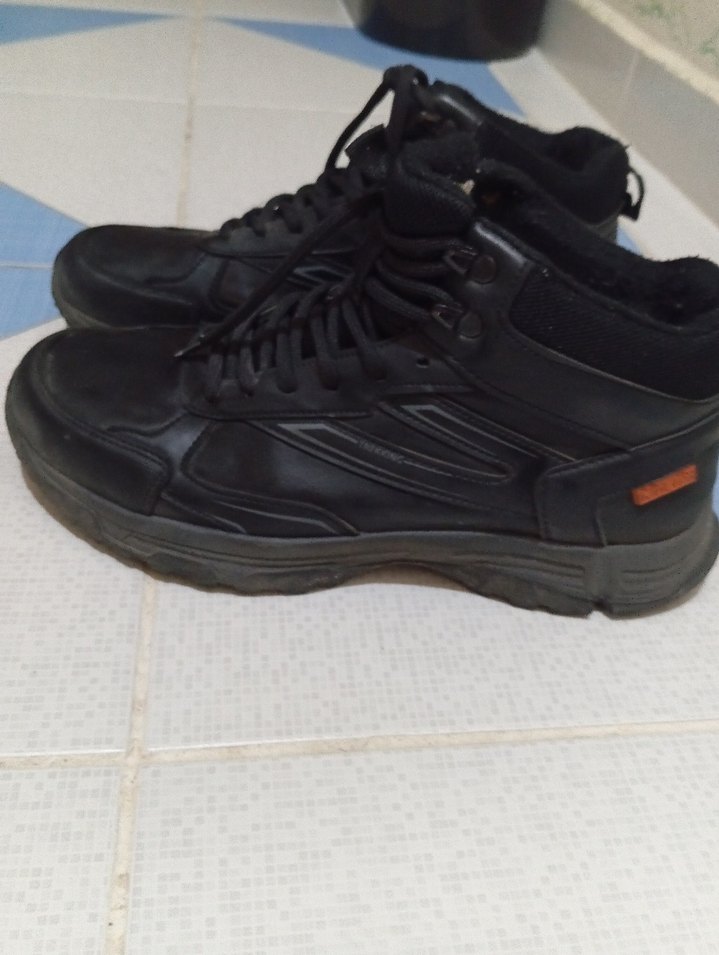 Kinetix siyah erkek bot. - Görsel 2