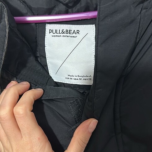 Pull and Bear Kanguru mont