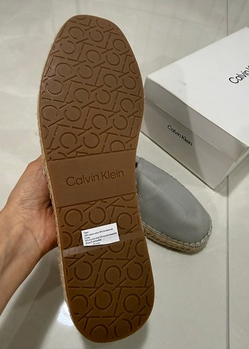 Calvin Klein Gri erkek ayakkabı - Görsel 3