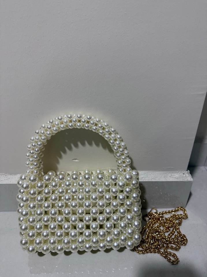 İnci İşlemeli Beyaz Kadın Çantası - Görsel 2