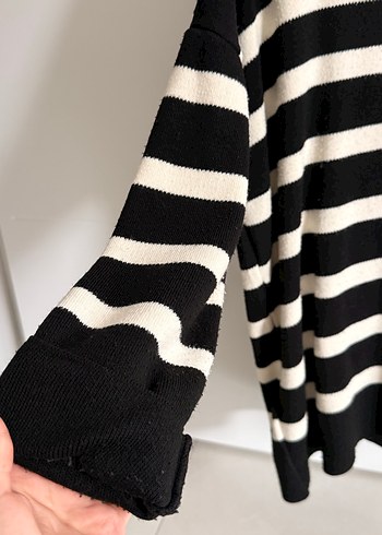 Fahhar marka Siyah-Beyaz Çizgili Örgü Kadın Kazak - Görsel 3