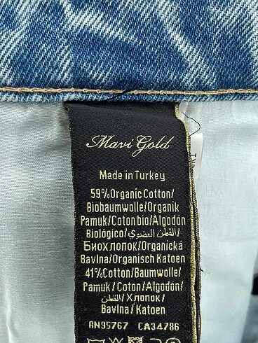 31 Beden mavi Renk Mavi Jeans Jean / Kot %70 İndirimli.