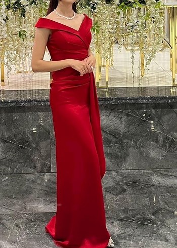 Kırmızı Drapeli Uzun Abiye Elbise - Görsel 2