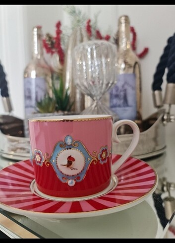 Pip studio çay fincani