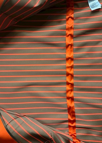 Kırmızı Fermuarlı Kadın Ceket - Görsel 3