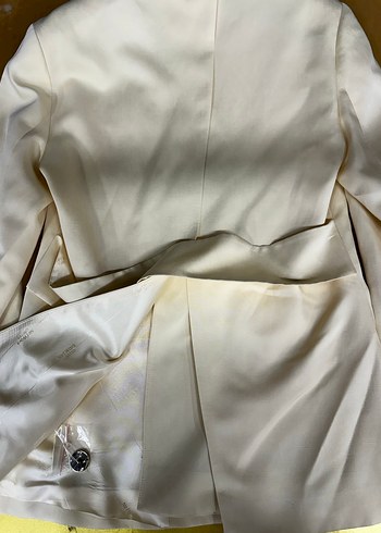 Beyaz Düğmeli Kadın CEKET - Görsel 5