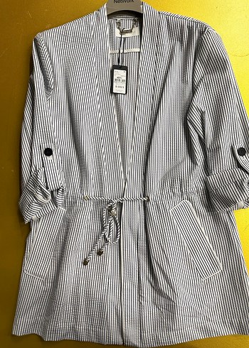 NetWork Beyaz Çizgili Kadın Gömlek ( Sıfır ) - Görsel 2