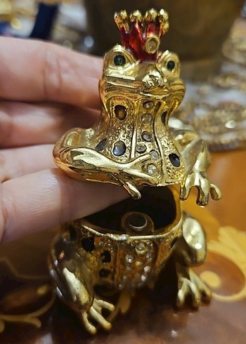 Altın Renkli Taçlı Kurbağa Biblo - Görsel 5