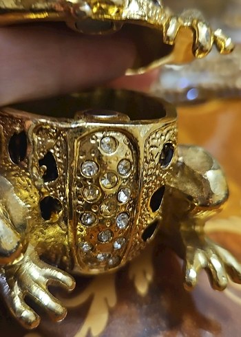 Altın Renkli Taçlı Kurbağa Biblo - Görsel 6